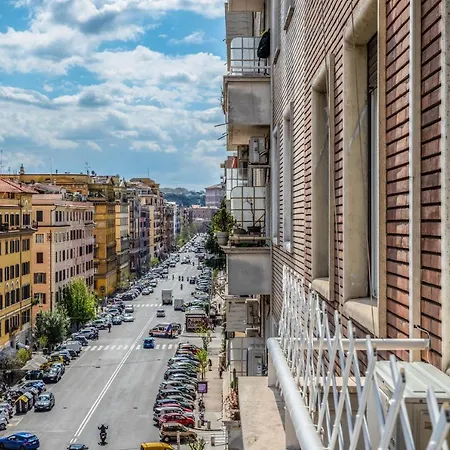 Giuliana St.peter * Roma