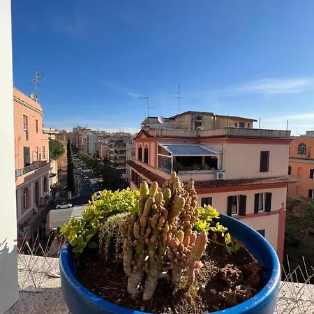 Bubus Terrace Apartment *