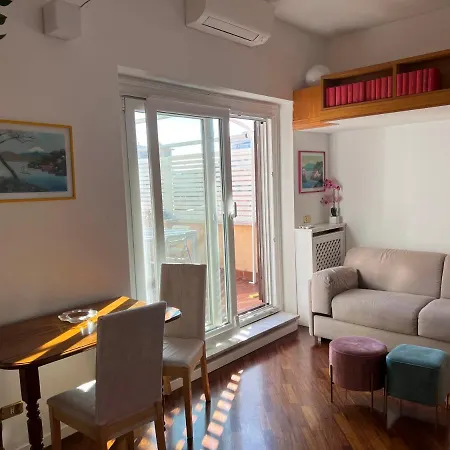 Apartment Bubus Terrace Rome