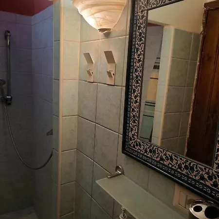Chez Amelie Guest house *