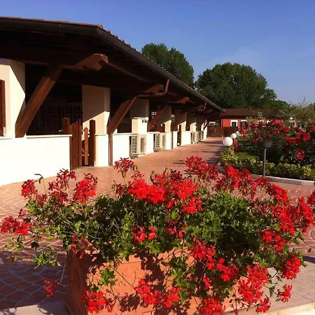 Centro Benigni Aparthotel 3*
