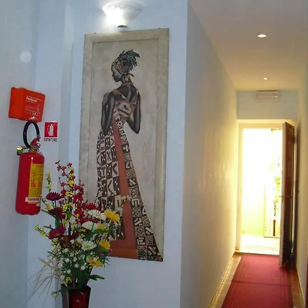 Asian Rest House Hotel 3*