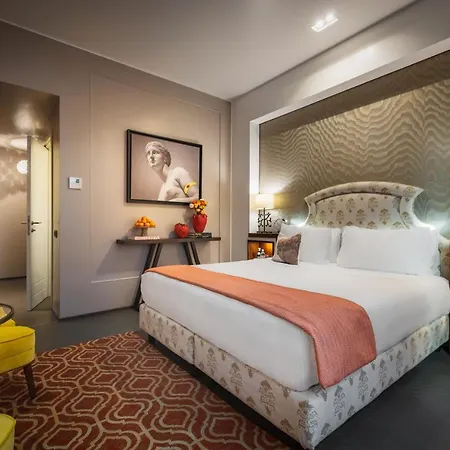 Hotel Singer Palace 5*