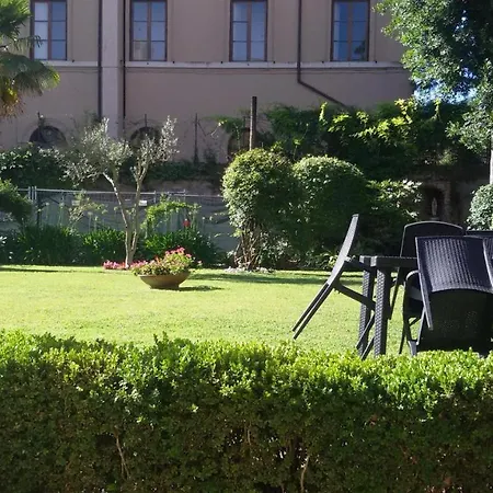 فندق مبيت وإفطار Riari Garden روما