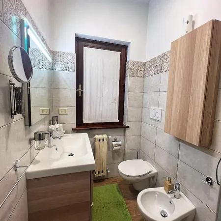 Casale Dell'insugherata 2*