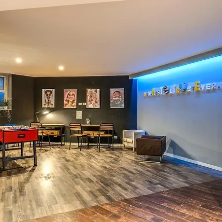 Hostel Trastevere *