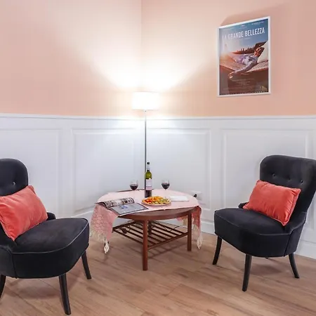 Apartment Casalice Trevi Rome