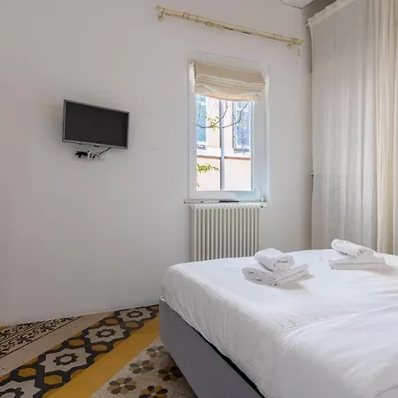 Navona Open Space Hotel apartamentowy