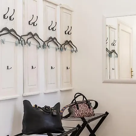 公寓 Portico D'ottavia Lux 罗马
