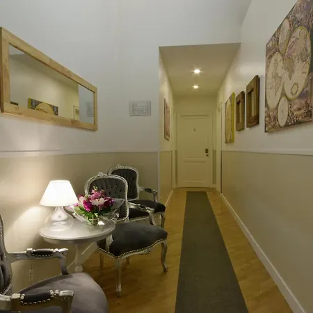 Spagna Ave Bed & Breakfast Řím