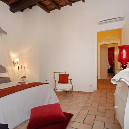 Guest house Madonna De' Monti 3*