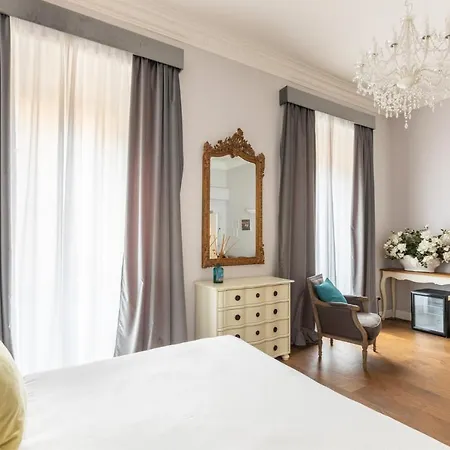 Spagna Art & - Ca Domus Collection Guest house 2*
