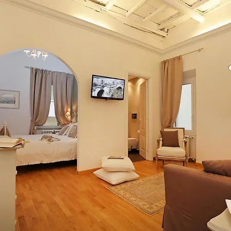 Madonna De' Monti Guest house