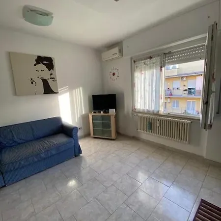 Vacanze Romane ~ Cozy Flat Rome