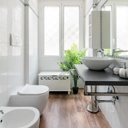Glint House Rome