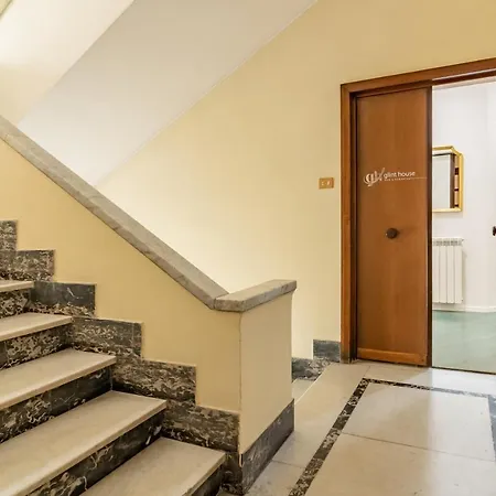 Guest house Glint House *