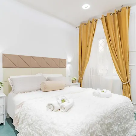 Glint House Guest house