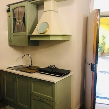 Charme Holidays Trastevere 3 Apartment *