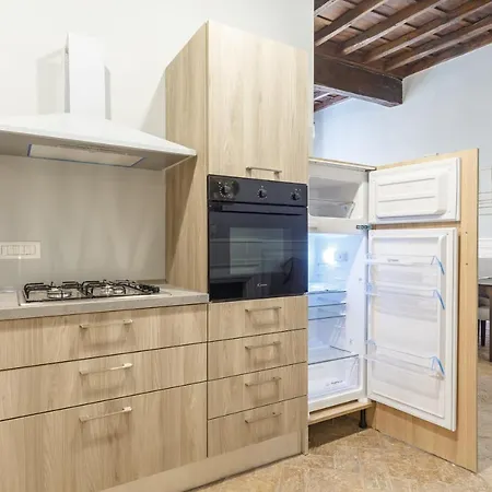 Casalice Trevi Apartment *