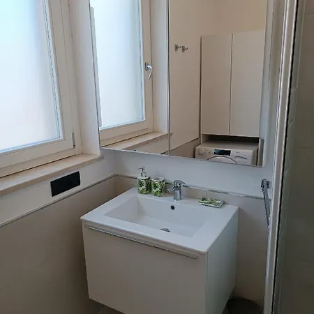 Per 4, Metro B Monti Tiburtini, Ac, Wi-fi Apartamento Roma
