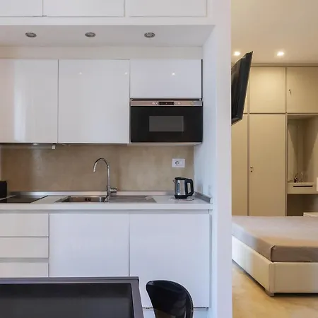 Apartment Bright Near Borghese *