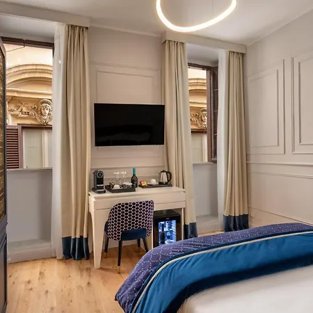 Navona Sky Palace