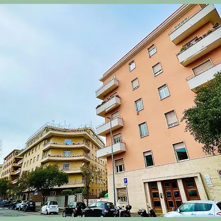 Romesweetrome Apartment