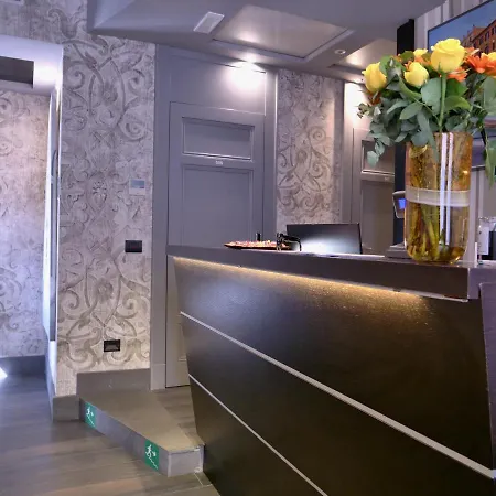 Helmirage Piazza Di Spagna Guest house