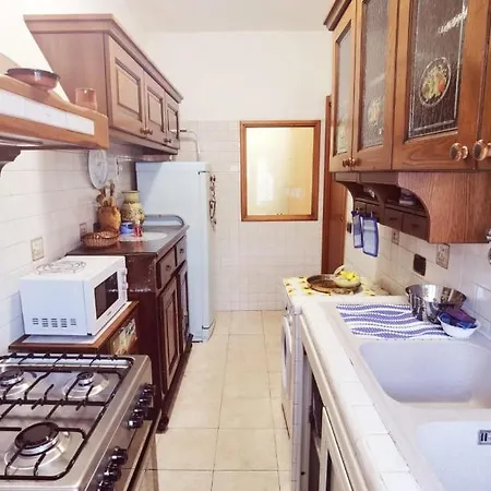 Apartment Per Turisti E Famiglie