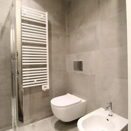 Elegant And Luxury @altare Della Patria Rzym