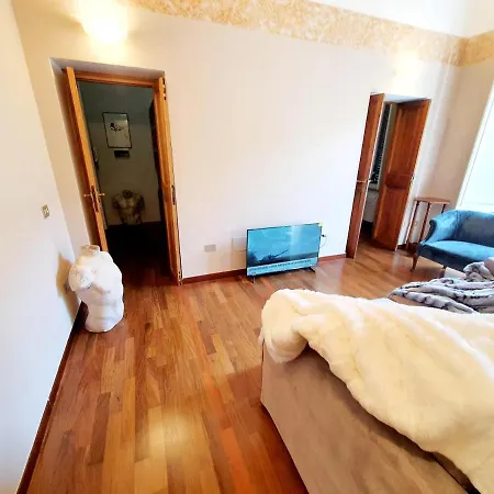 Apartment 1878s By Aat- Luxury Historic House Piazza Di Spagna