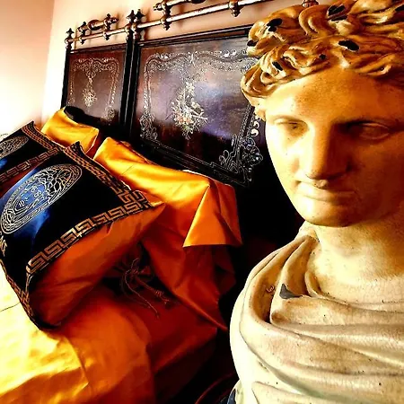 Appartamento 1878s By Aat- Luxury Historic House Piazza Di Spagna Roma