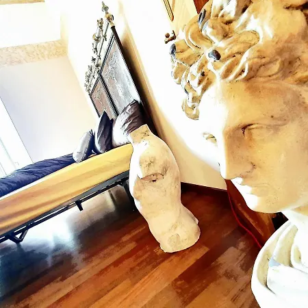 1878s By Aat- Luxury Historic House Piazza Di Spagna Rome