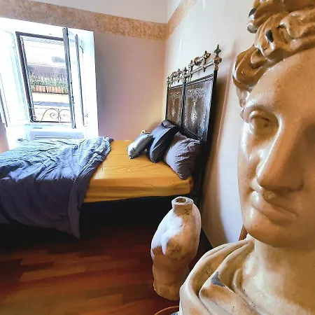 Apartment 1878s By Aat- Luxury Historic House Piazza Di Spagna Rome