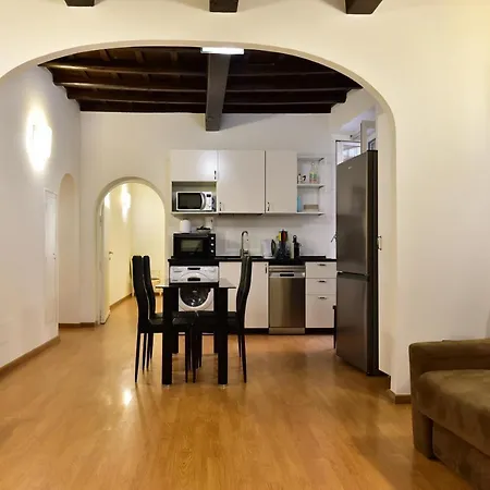 Elite 3 Apartment *