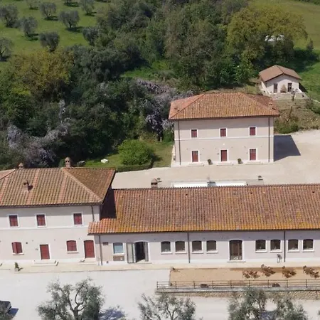 Alloggio per agriturismo Borgo Pallavicini Mori *