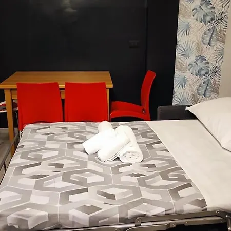 Apartment Hubby House -