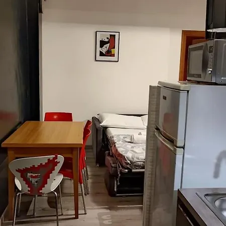 Hubby House -