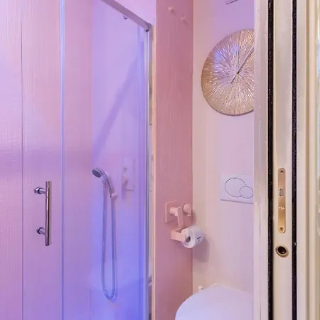 The 62 L Homkeey Apartament