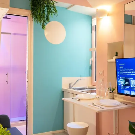 The 62 L Homkeey Apartament
