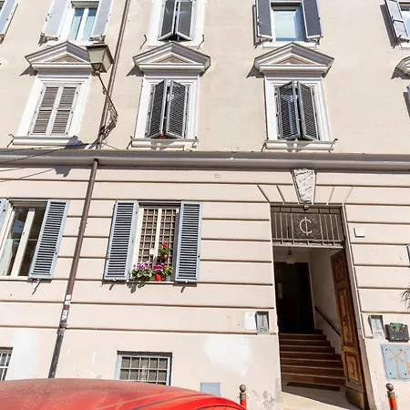 The 62 L Homkeey Apartament
