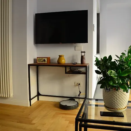 La Finestra Apartment Rome
