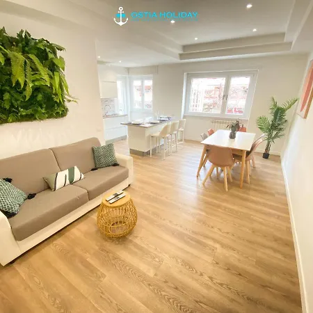 Ostia Holiday Acton Apartment *