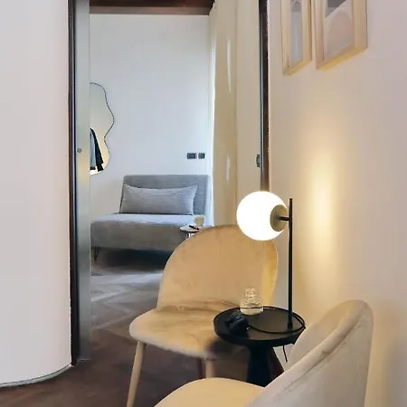 Ych Elegant Flat With Terrace To Trastevere Roma