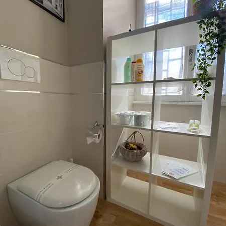 Liano Penzion Řím