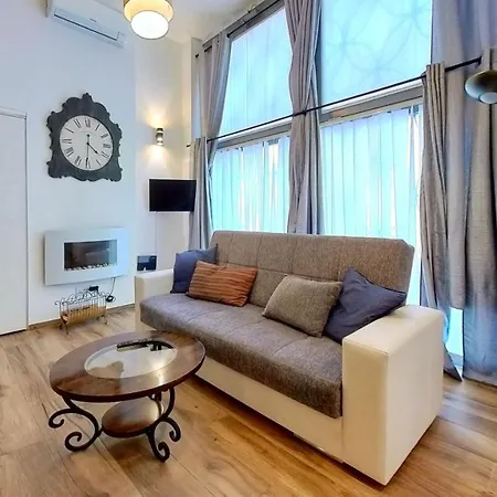 Relais Romagnosi Appartamento