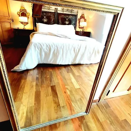 Apartment 1878s By Aat- Luxury Historic House Piazza Di Spagna *