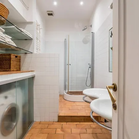 Maison Regola, Styilish In Campo De Fiori Apartment
