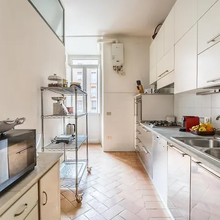 Maison Regola, Styilish In Campo De Fiori Apartment