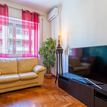 Апартаменты Sara's Nest Near The Vatican Рим